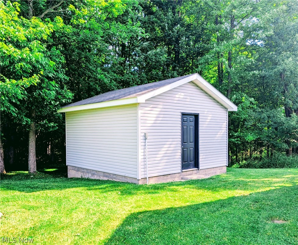 4464 State Route 46 S Jefferson OH 44047