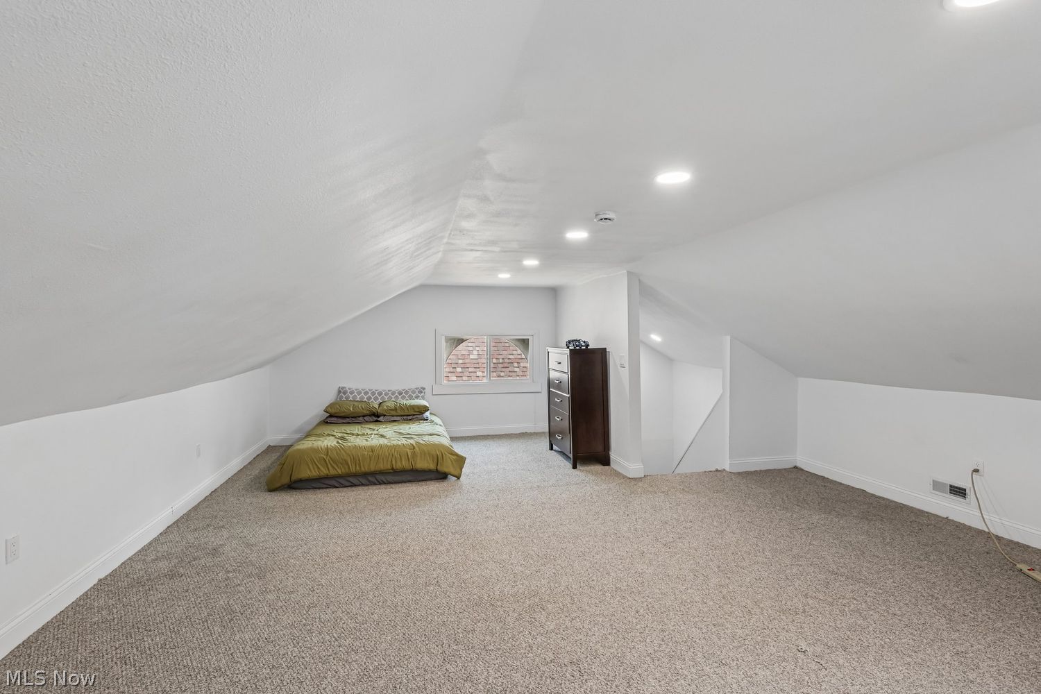 1429 Alameda Avenue Lakewood OH 44107
