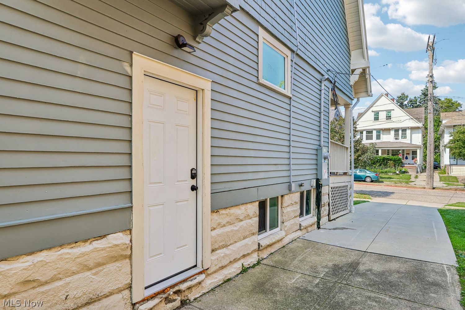 1429 Alameda Avenue Lakewood OH 44107