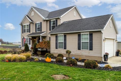 13014 Duquette Avenue NE Hartville OH 44632