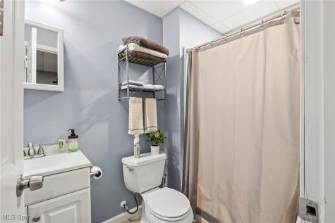 13014 Duquette Avenue NE Hartville OH 44632