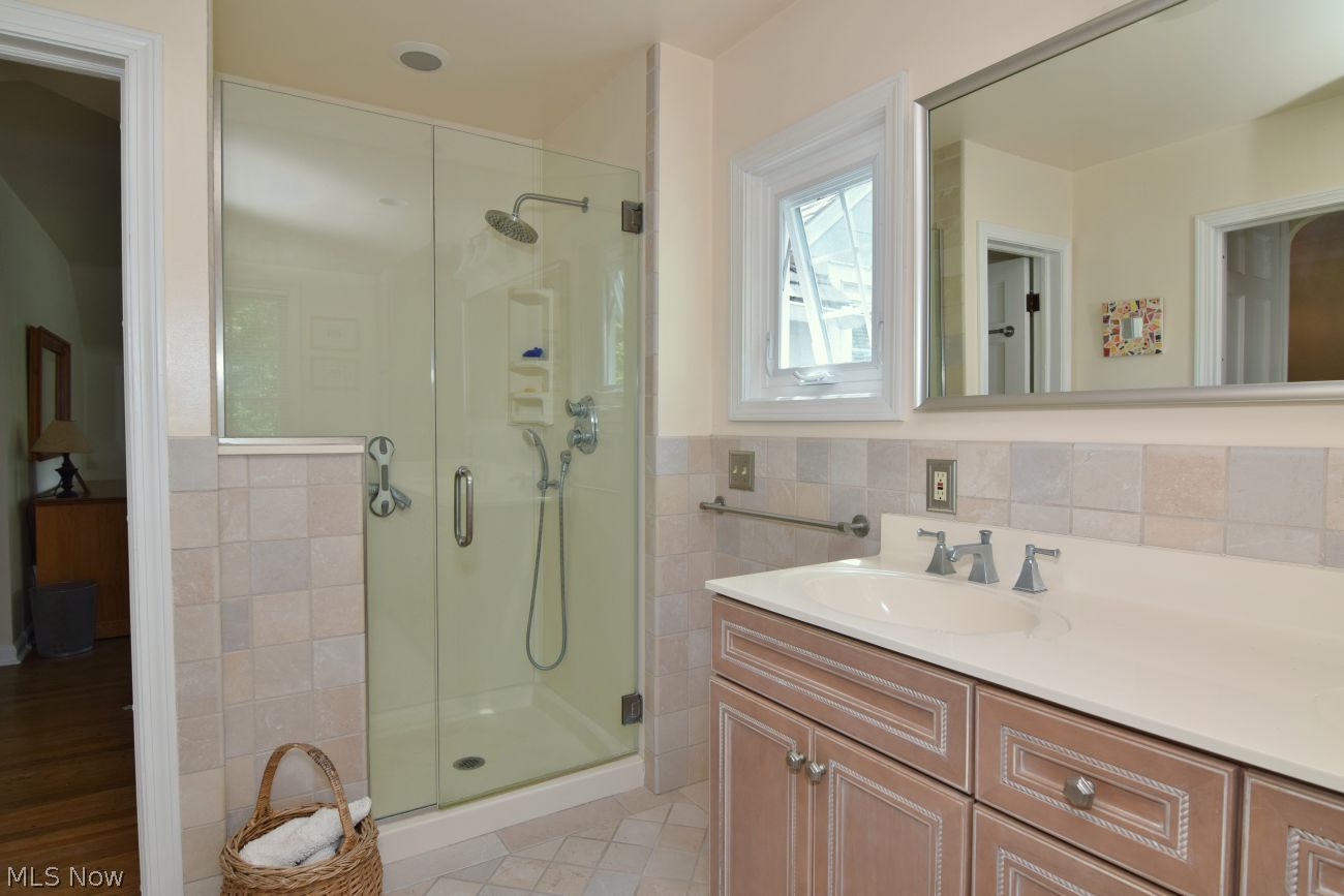 3398 Kenmore Road Shaker Heights OH 44122