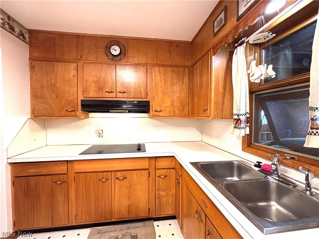 225 6th Street Columbiana OH 44408