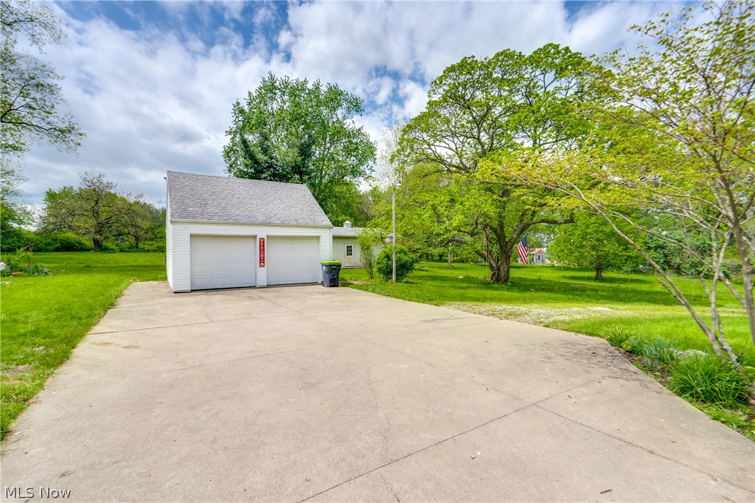 5369 Union Avenue NE Homeworth OH 44634