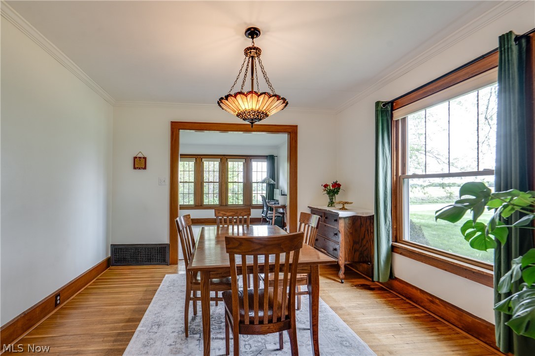 5369 Union Avenue NE Homeworth OH 44634