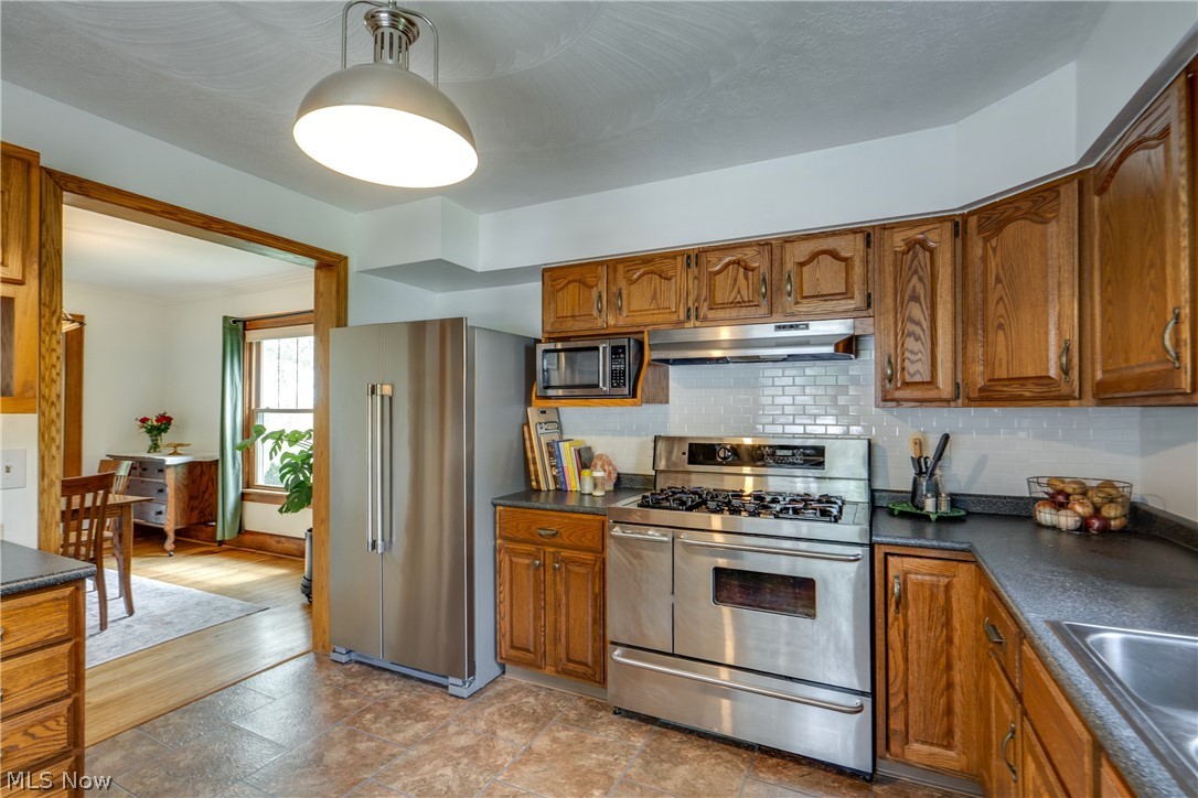 5369 Union Avenue NE Homeworth OH 44634