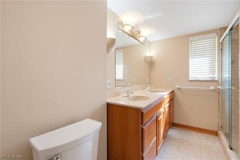 3217 Fulton Drive NW Canton OH 44718