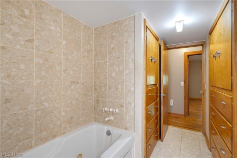 3217 Fulton Drive NW Canton OH 44718