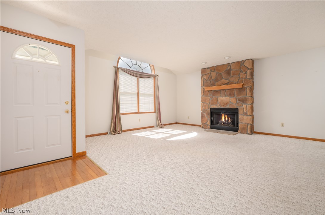 1389 N Milburn Square NE Bolivar OH 44612