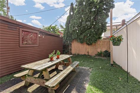 3561 Granton Avenue Cleveland OH 44111