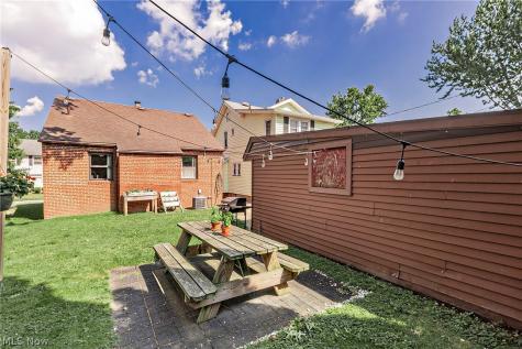 3561 Granton Avenue Cleveland OH 44111