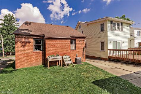 3561 Granton Avenue Cleveland OH 44111