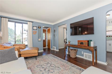 3561 Granton Avenue Cleveland OH 44111