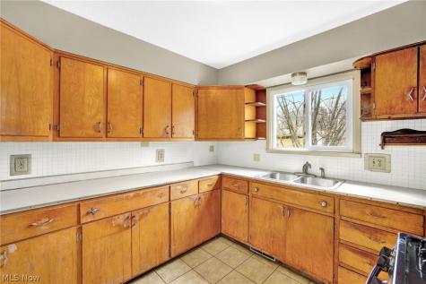 740 Fuller Street Akron OH 44306