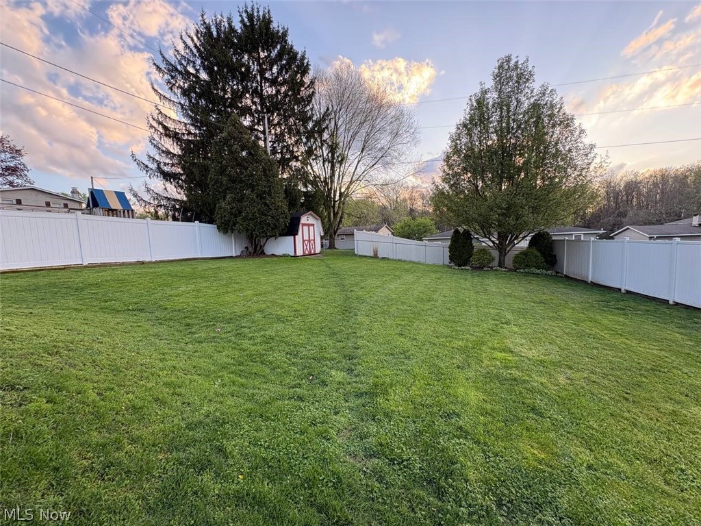 503 Meadowridge Avenue NW Canton OH 44708