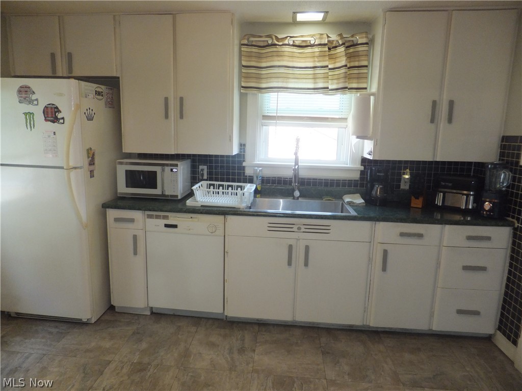 4712 Gifford Avenue Cleveland OH 44144