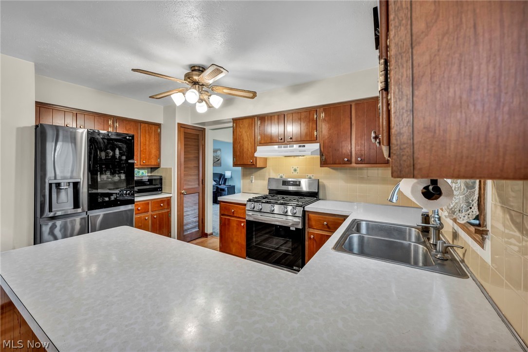 26475 Sudbury Drive North Olmsted OH 44070