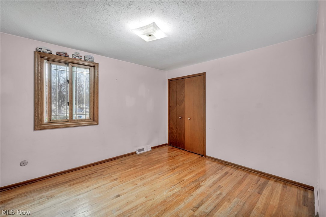 26475 Sudbury Drive North Olmsted OH 44070