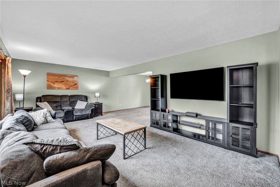 26475 Sudbury Drive North Olmsted OH 44070
