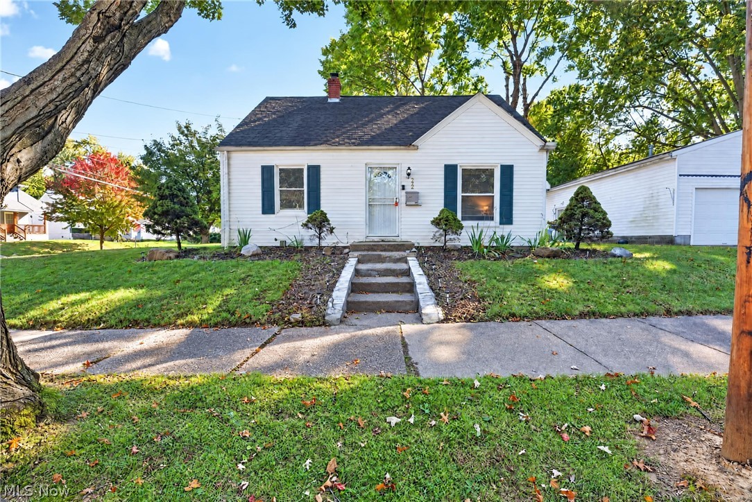 792 Caddo Avenue Akron OH 44305