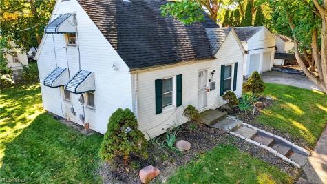 792 Caddo Avenue Akron OH 44305