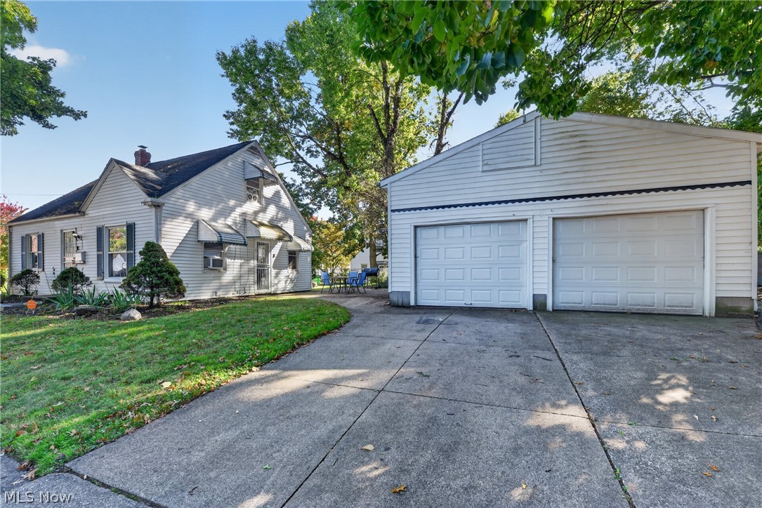 792 Caddo Avenue Akron OH 44305