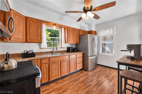 792 Caddo Avenue Akron OH 44305