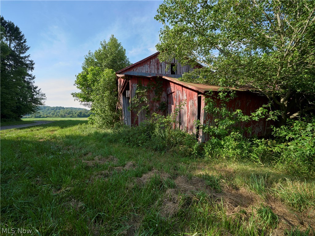4748 Stark Patent Road SW Newcomerstown OH 43832
