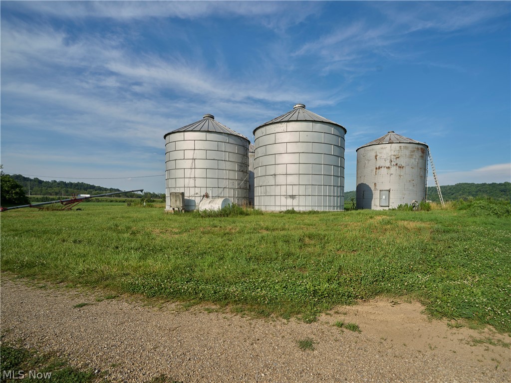 4748 Stark Patent Road SW Newcomerstown OH 43832