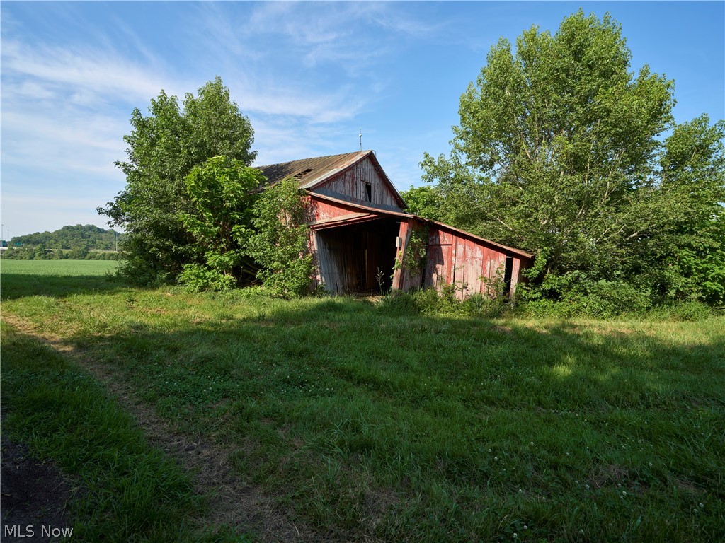 4748 Stark Patent Road SW Newcomerstown OH 43832