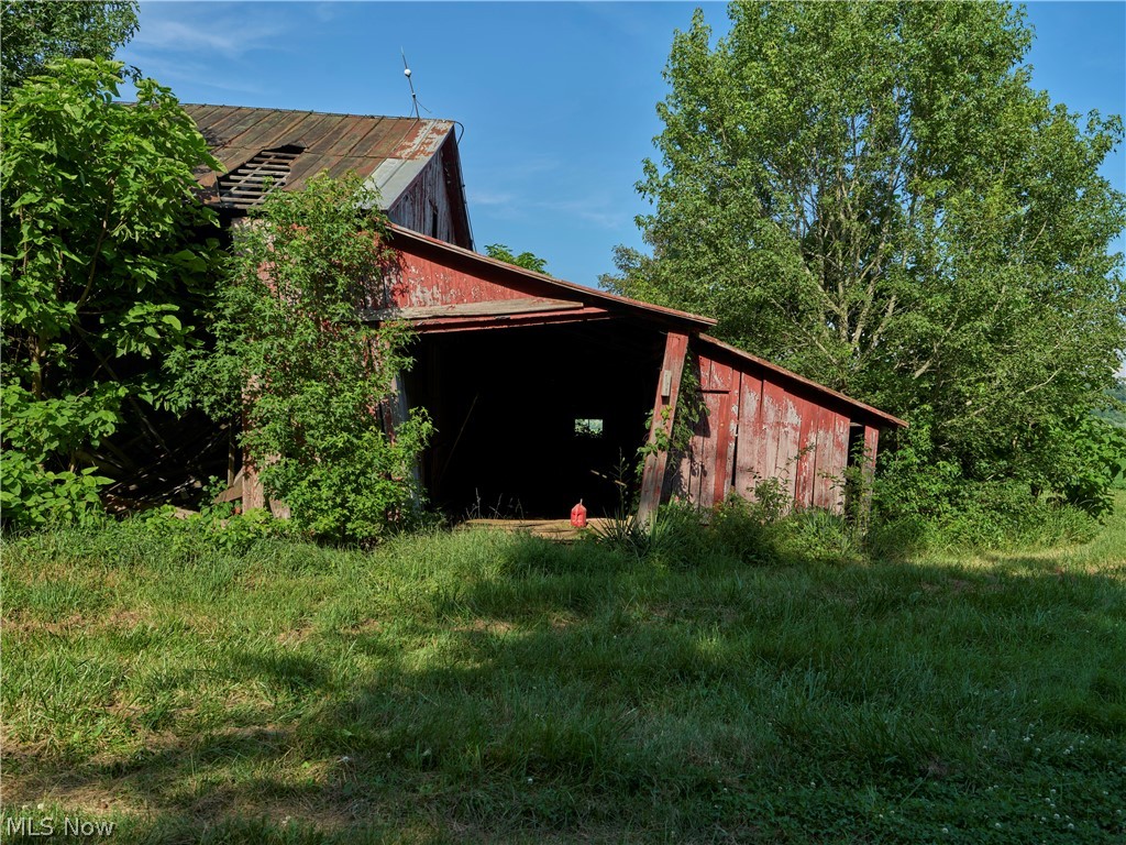 4748 Stark Patent Road SW Newcomerstown OH 43832