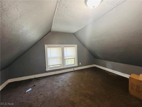13809 Beachwood Avenue Cleveland OH 44105