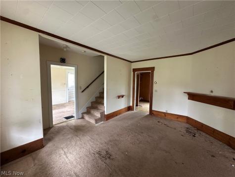 102 Summerset Drive Marietta OH 45750