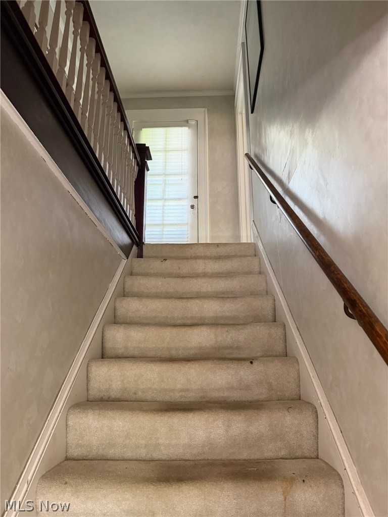 254 N Highland Avenue Akron OH 44303