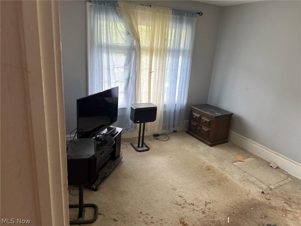 254 N Highland Avenue Akron OH 44303