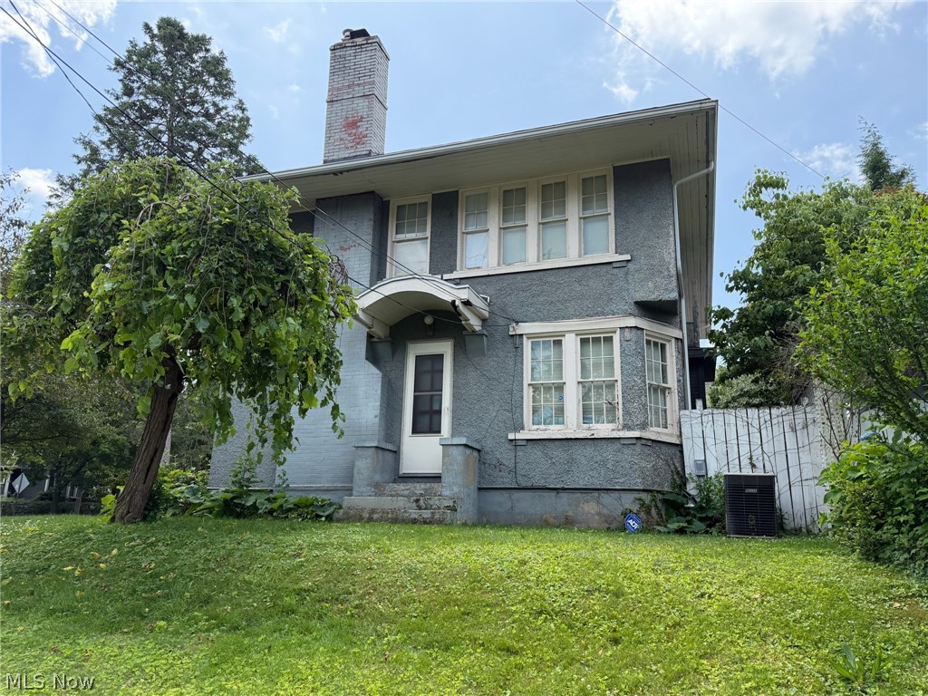 254 N Highland Avenue Akron OH 44303