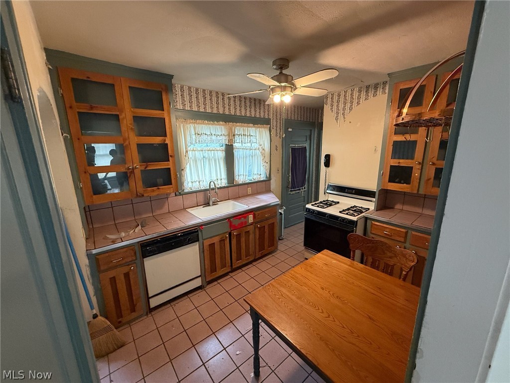 254 N Highland Avenue Akron OH 44303