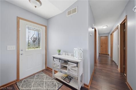 1040 Lanedale Street NW Massillon OH 44647