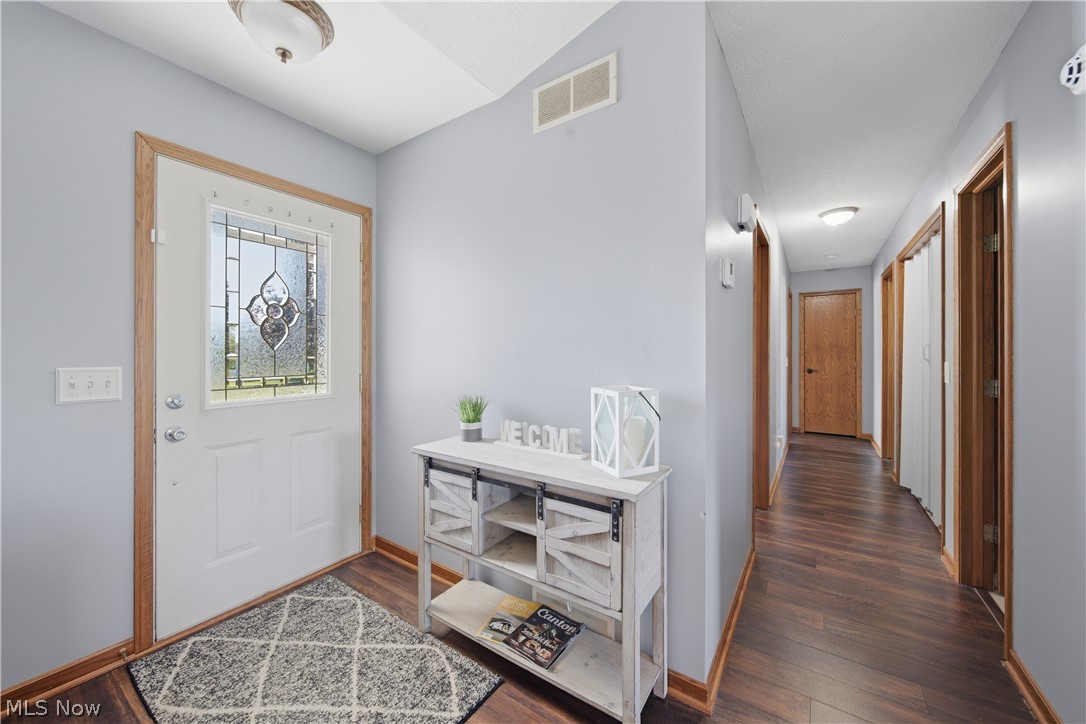 1040 Lanedale Street NW Massillon OH 44647
