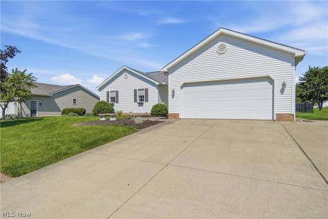 1040 Lanedale Street NW Massillon OH 44647