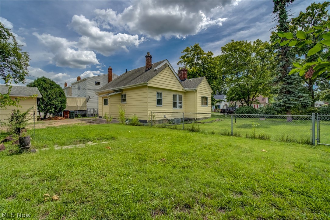 4312 Kenmore Avenue Parma OH 44134