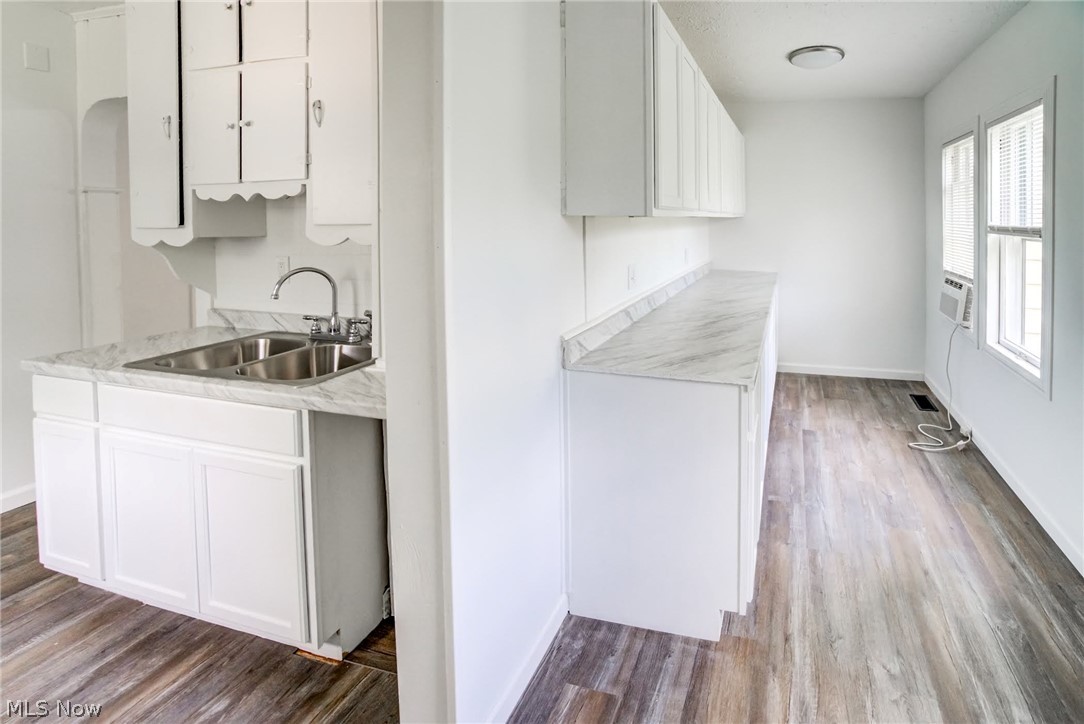 4312 Kenmore Avenue Parma OH 44134
