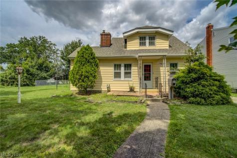 4312 Kenmore Avenue Parma OH 44134