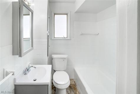 4312 Kenmore Avenue Parma OH 44134