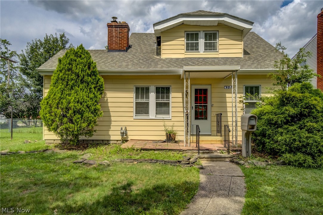 4312 Kenmore Avenue Parma OH 44134