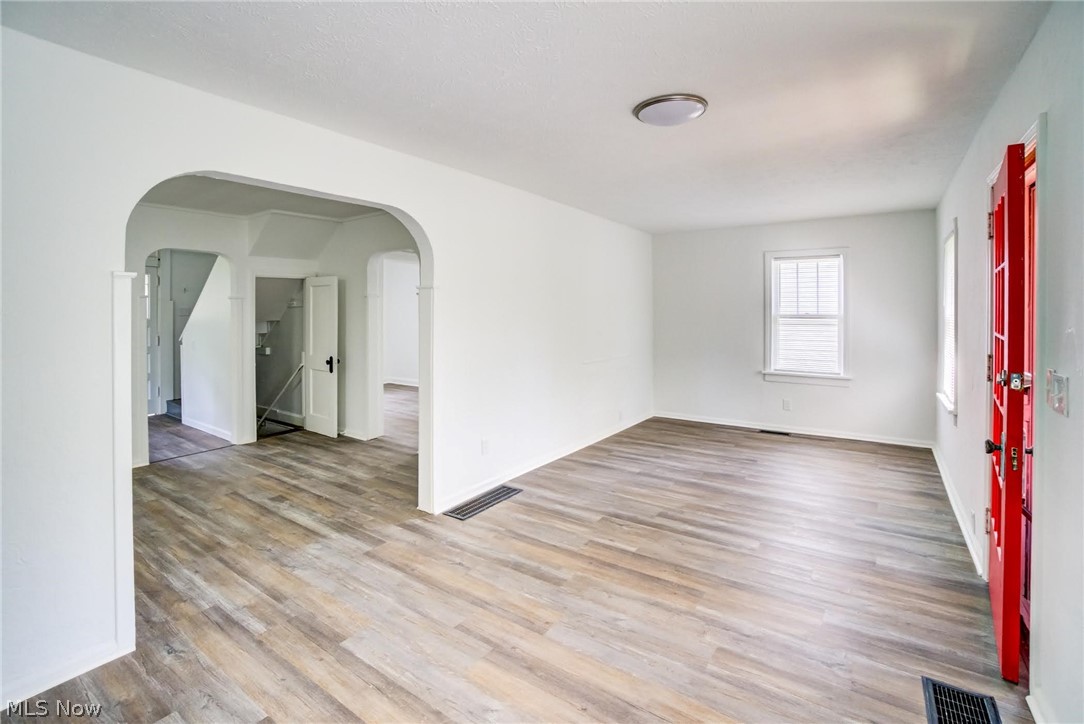 4312 Kenmore Avenue Parma OH 44134