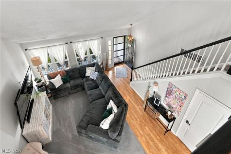 384 Clearbrook Drive Avon Lake OH 44012