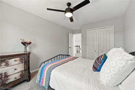384 Clearbrook Drive Avon Lake OH 44012
