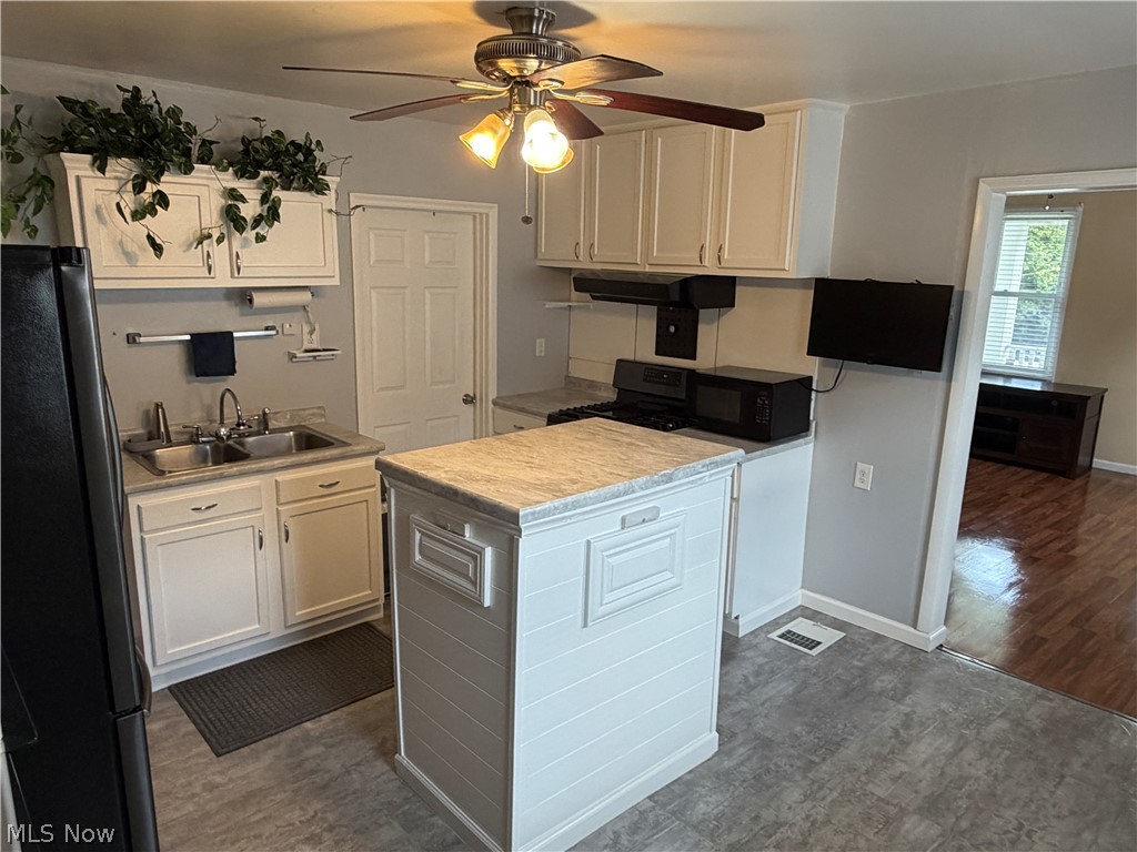 3628 E 61st Street Cleveland OH 44105