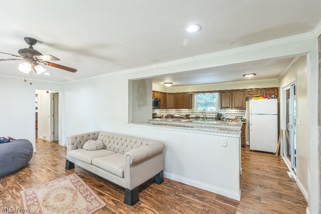 7185 Maple Street Mentor OH 44060